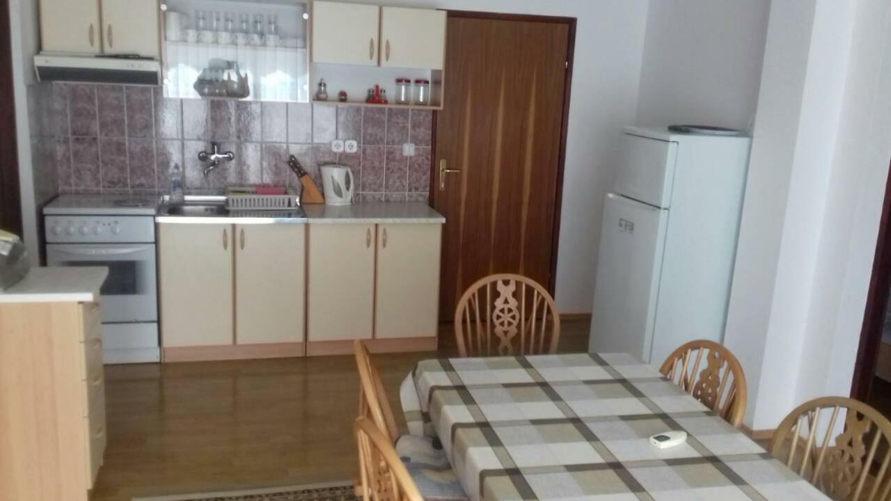 Apartmani Misak Vrsi Eksteriør billede